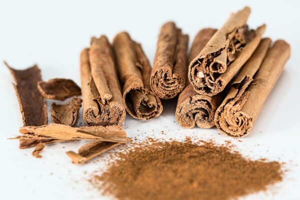 cinnamon stick, cinnamon powder, spice