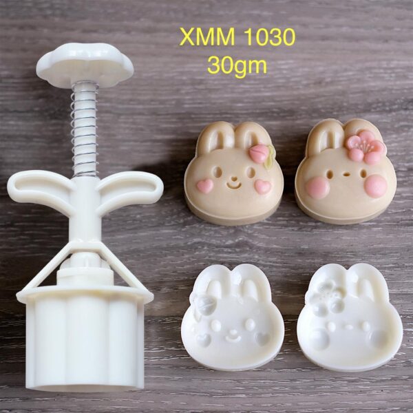 small rabbit mould
